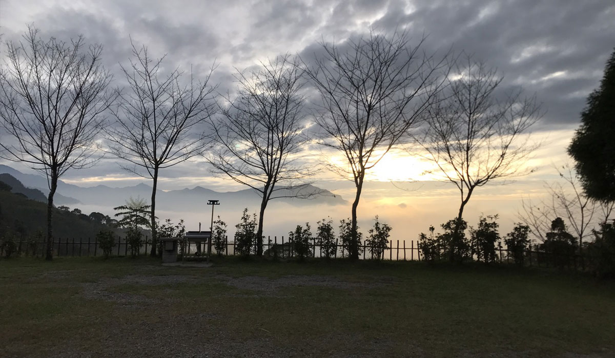賓狗窩露營地
